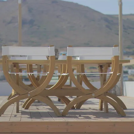 Brazzera Hotel Finikas (Syros)