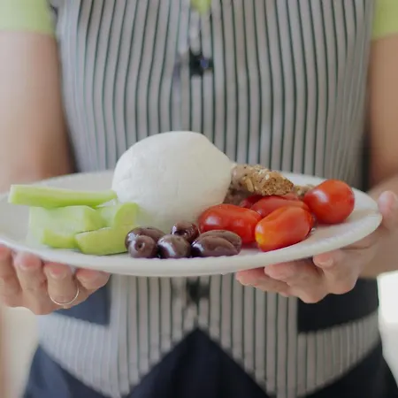 Hotel Brazzera Finikas (Syros)