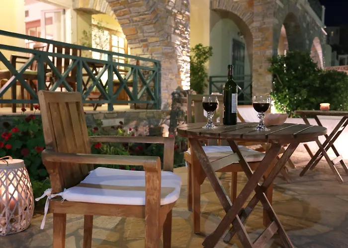 Brazzera Finikas (Syros)